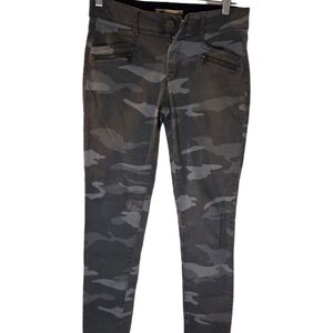 Democracy Camo‎ Ab Slimming Zipper Pocket Skinny Jeans Sz 4